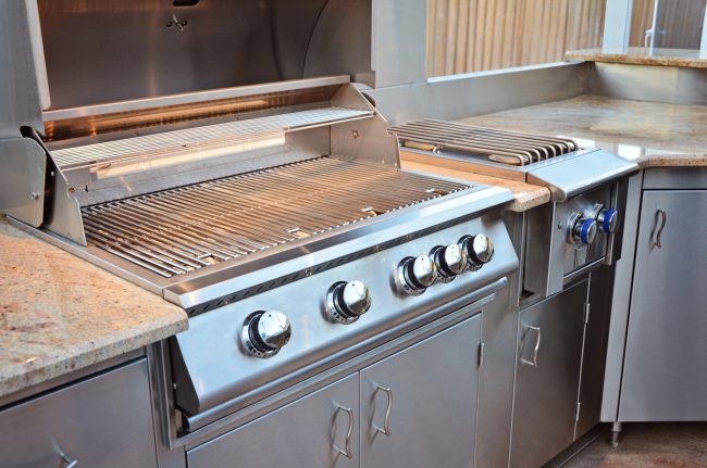 outdoor kitchen safety